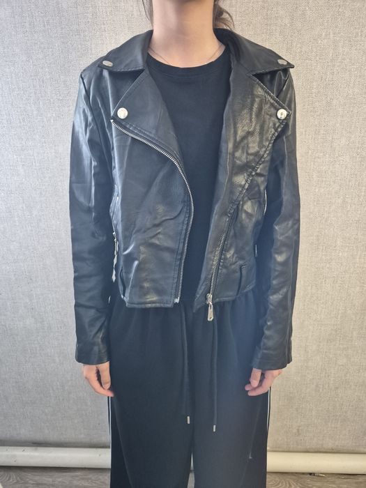 Отдам вещи женские