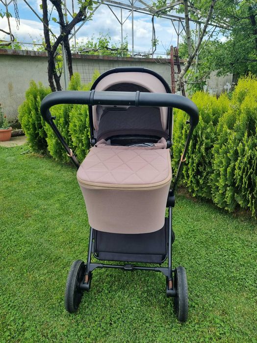 Детска количка carrello ultra