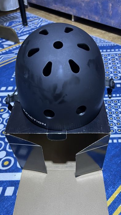 Продаю шлем детский Reaction