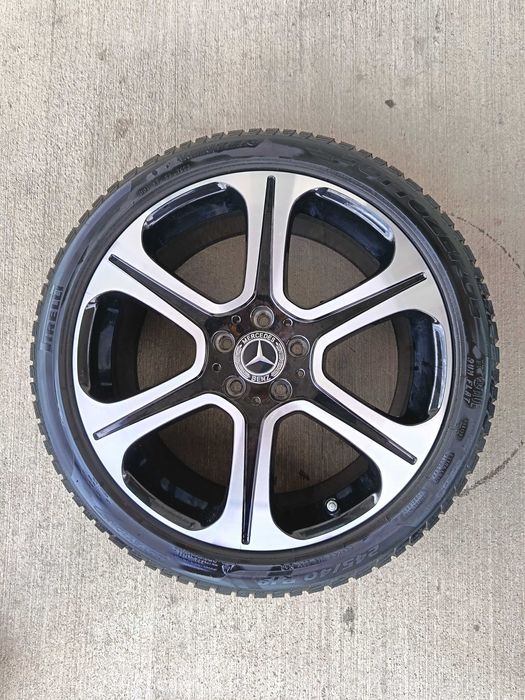 19 цола Mercedes GLA W156 оригинални джанти със зимни гуми Pirelli