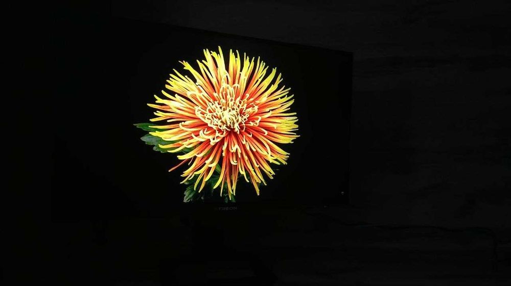 Монитор 2K MiniLED 200Герц