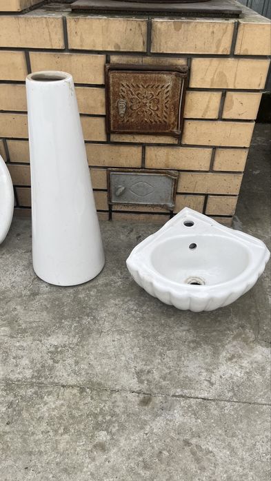 Унитаз,Раковина.бу