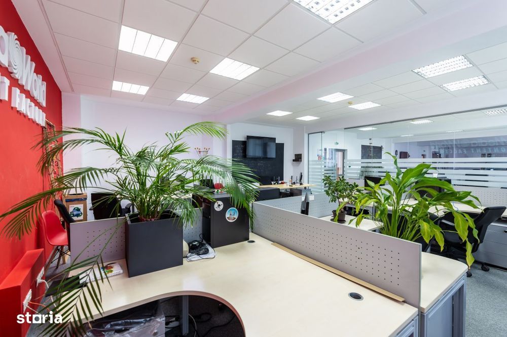 Spațiu de 33mp cu parcare în Nicolina, langa UNIREA TOWERS