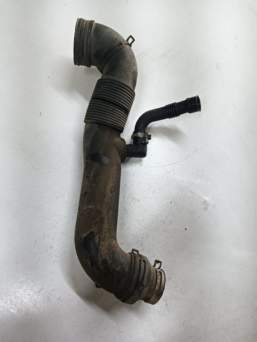 Furtun Intercooler Volkswagen Transporter V Box 7Ha, 7Hh, 7Ea, 7Eh 200