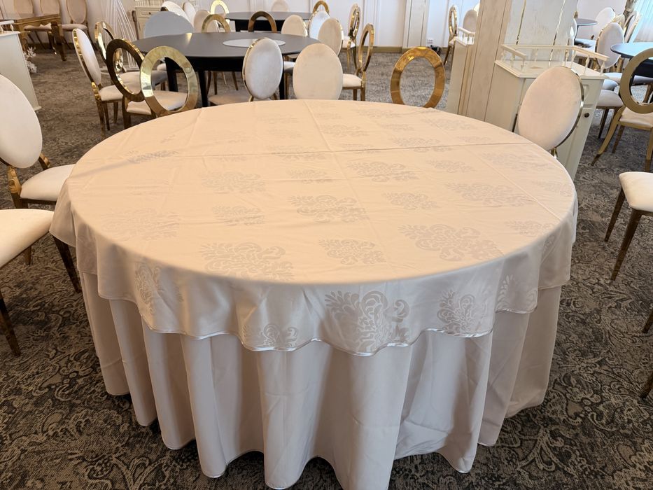 Fete de masa pentru evenimente