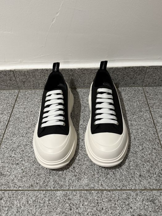 Alexander McQueen Tread Slick Low noi