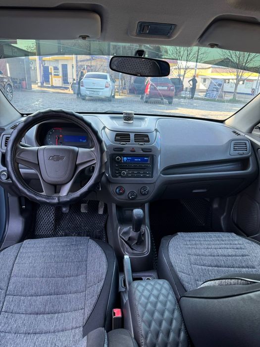 Cobalt 2013 yil mehanika srochna sotiladi. Beyzinda yurgan