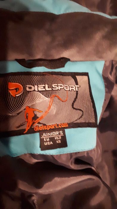 2 geci schi si pantalon schi fata