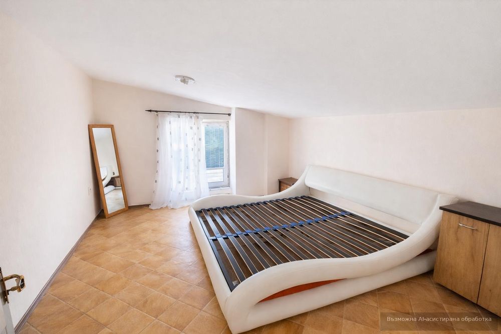 Дава се под наем Едностаен апартамент в Варна, Погреби - 25 кв.м за 290 € - Снимка #1