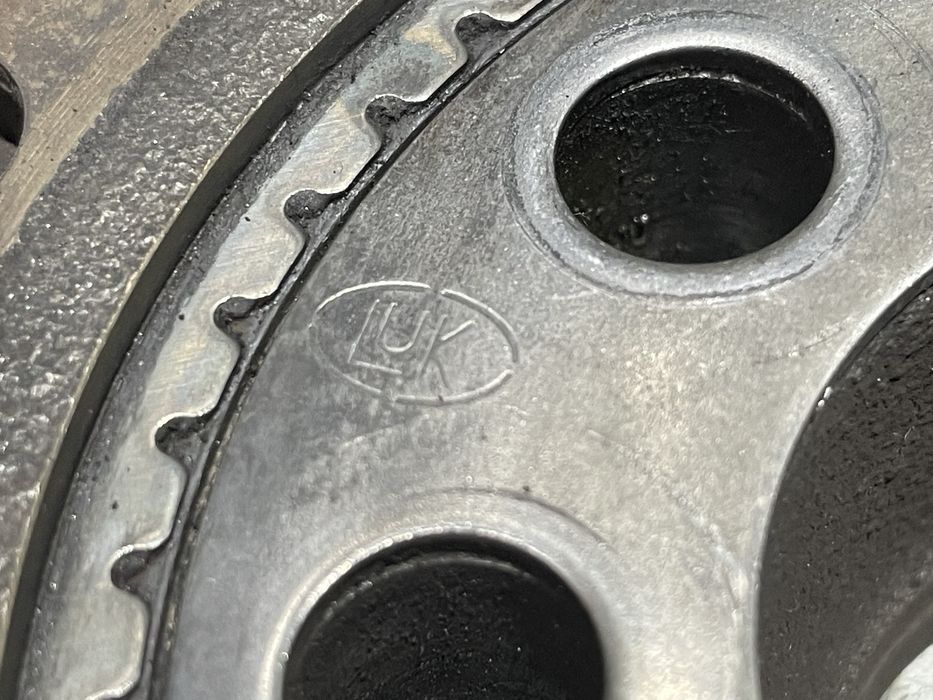 Демпферен маховик LUK 240мм за БМВ М52/М54