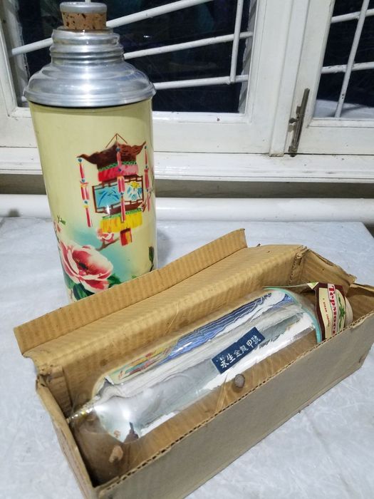 Стаканы, бокалы, контейнеры и другое