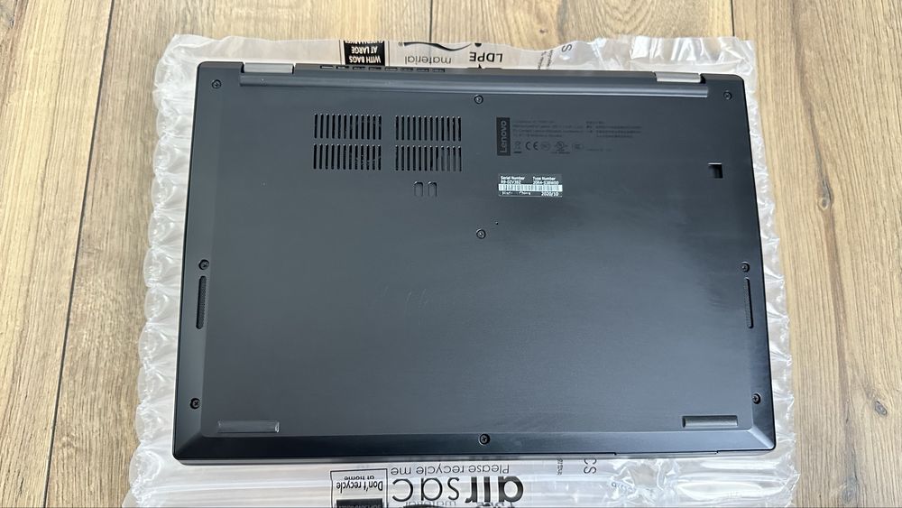 Лаптоп Dell Latudite 7320 FHD 13.3” Тъч / Intel i7- 1185G7 16GB RAM 512GB SSD / MS Office 2011 Pro Plus