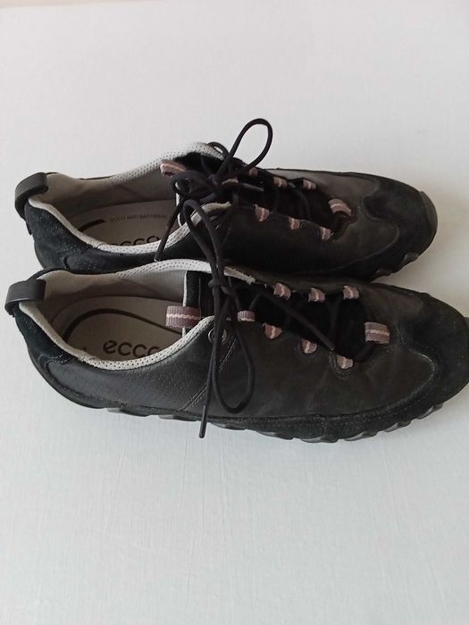 Ecco обувки естествена кожа