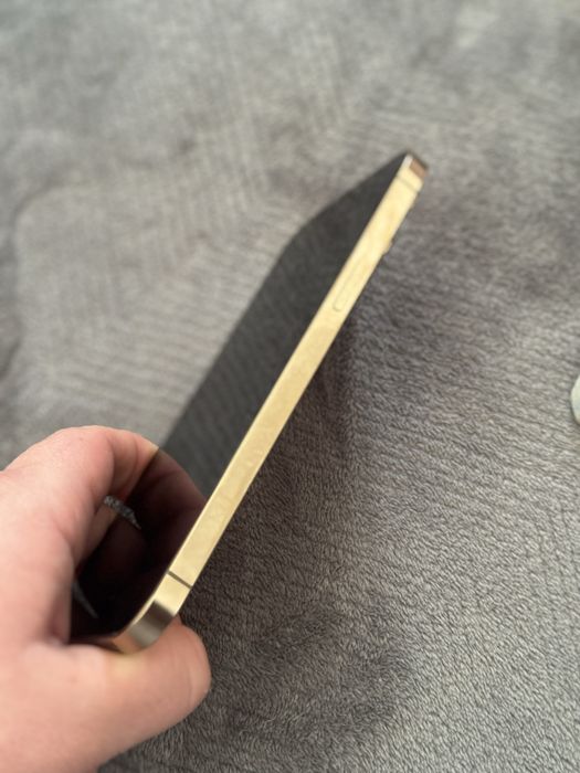 Vand dau schimb iphone 12 pro max