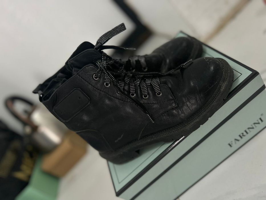 Отдам женские вещи и обувь