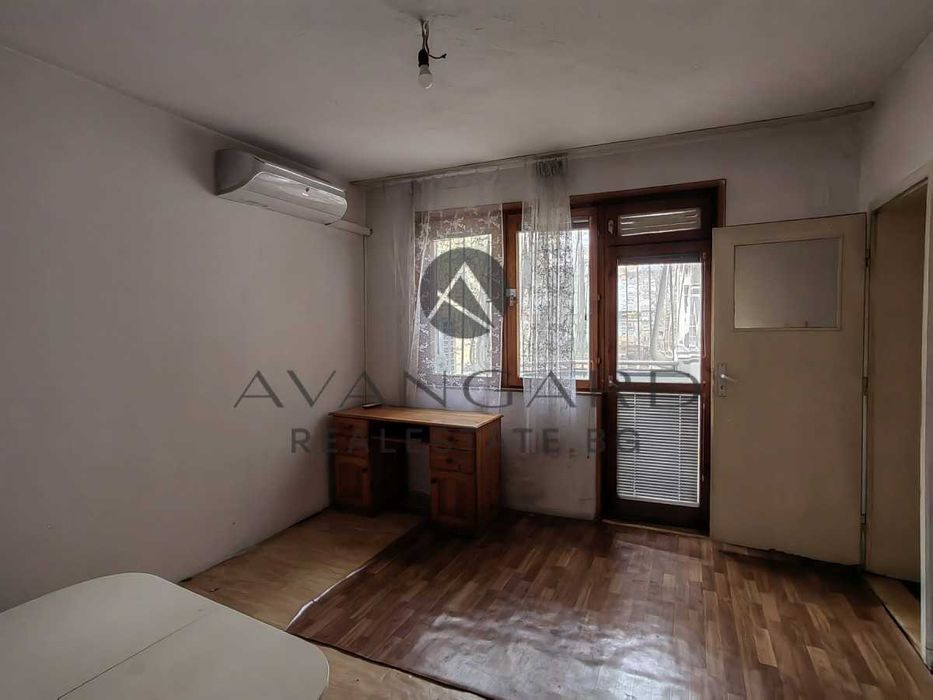 Продава се Тристаен апартамент в Пловдив, Център - 109 кв.м за 2152 €/кв.м - Снимка #11