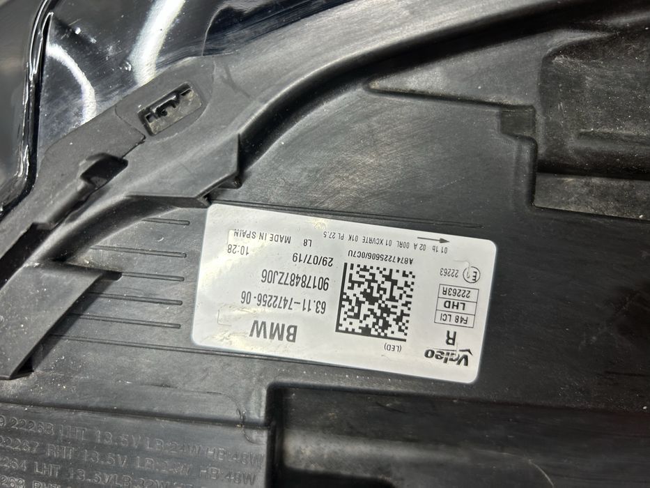 Far faruri bmw X1 F48 LCI full led adaptiv  2019-2021 dreapta