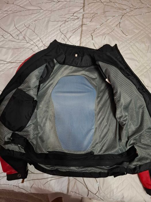 цял мото екип , 2 бр. мото панталони и яке