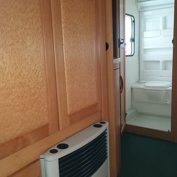 Продавам каравана