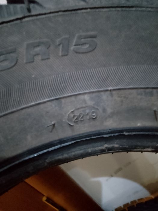 Продам зимние шины R15