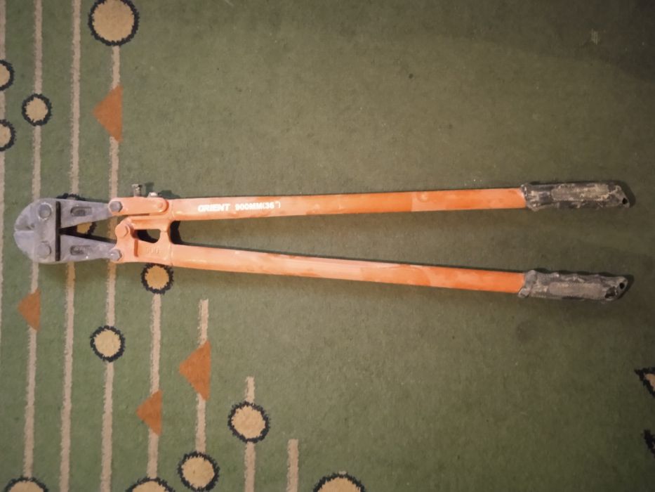 Продам кусачку для арматуры и проволоки