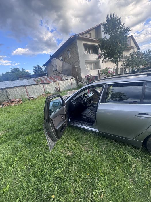 De vanzare e 61