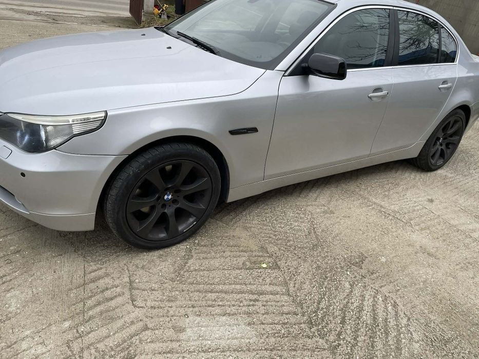 BMW 5 Series 0 — imagine 4