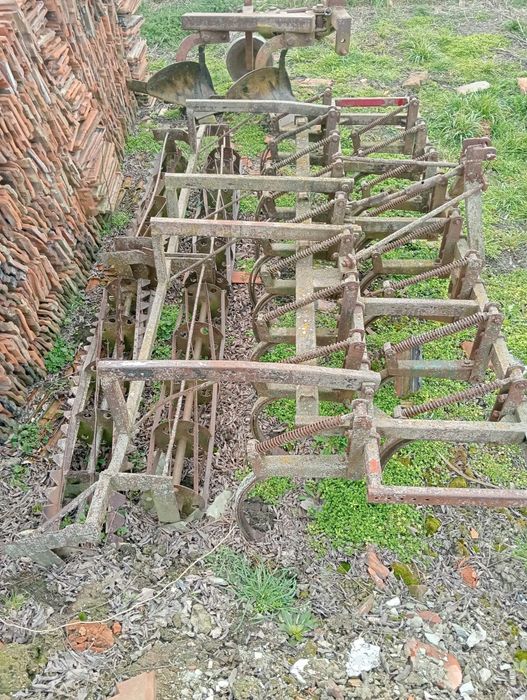 Vând combinator agricol de U650 la Cenei Timiș Nr 0742161641