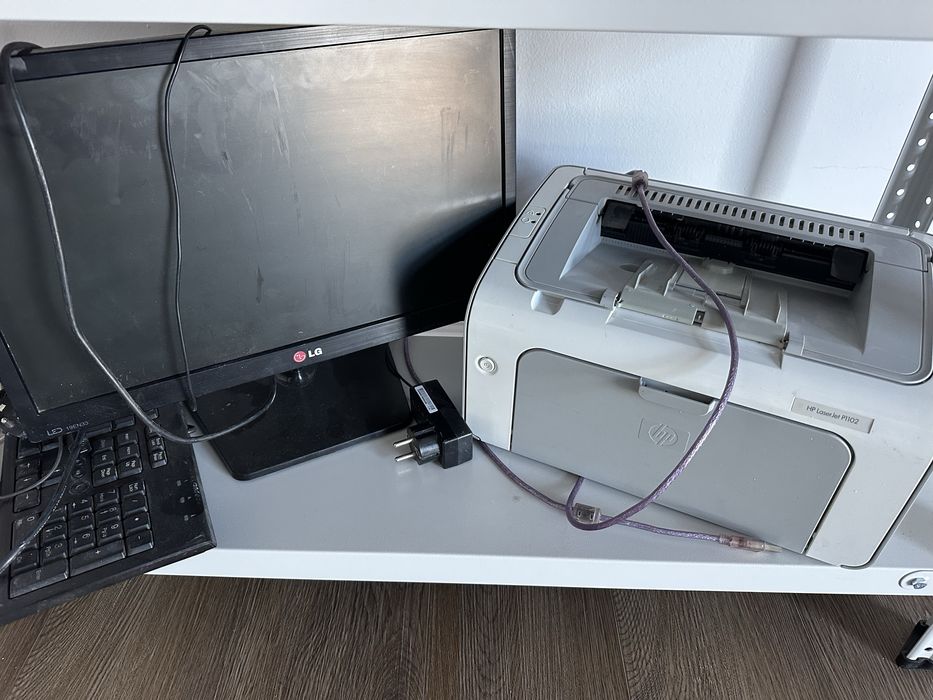 Продается монитор Lg, принтер HP, клавиатура