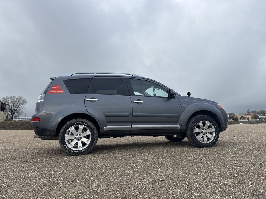 Mitsubishi Outlander 2008 diesel, 6.500 € — imagine 3
