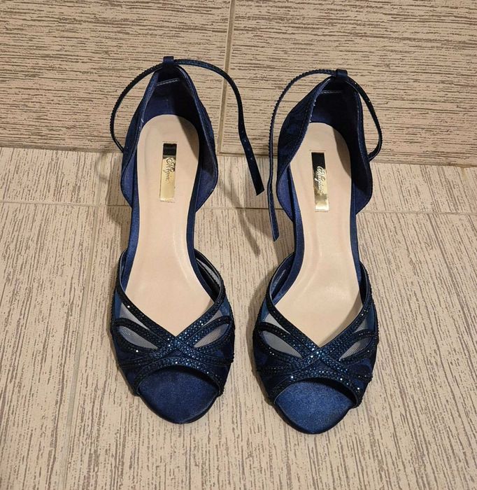 Дамски официални обувки и чанта (комплект)