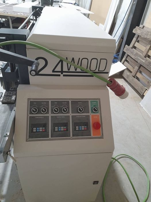 Masina industriala de slefuit canturi 24wood