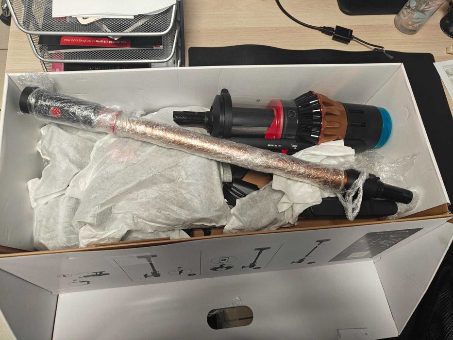 Вертикална прахосмукачка Dyson V16 Piston Animal 492963-01