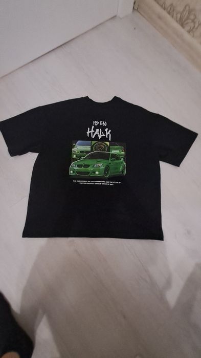 Футболка новая не одевал не разу почти