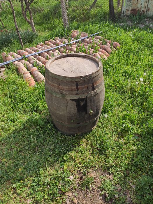 Стари бъчви  подходящи за декорация