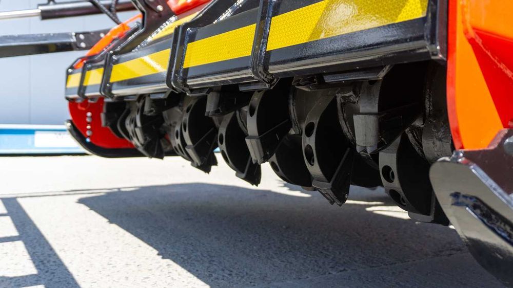 tocator forestier la tractor 150 cp, cu dinti widia