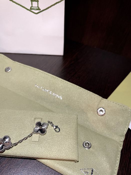 Van Cleef & Arpels - Bratara Silver Laser