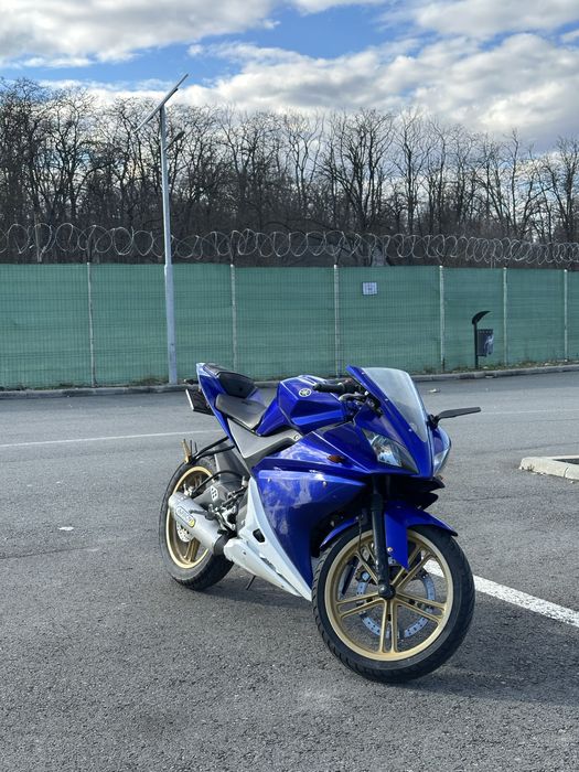 Yamaha YZF R125 2010