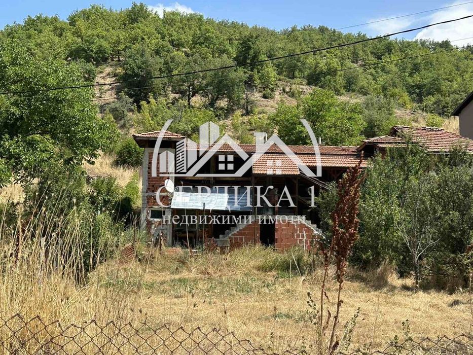 Къща в Благоевград, област-с.Еленово