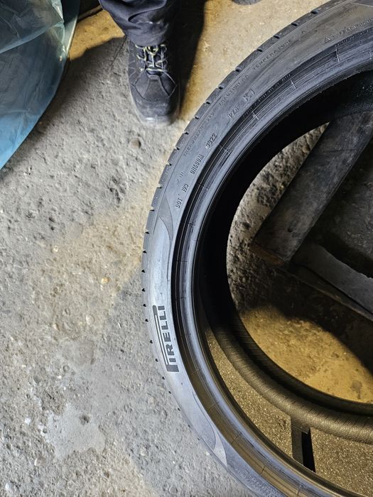 2 anvelope vara 275 35 21 Pirelli 2022