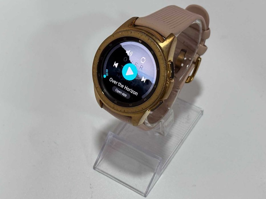 Смарт Часовник - Samsung Watch SM-R810
