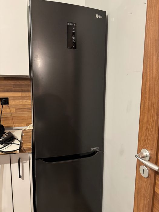 Хладилник LG GBB60MCFFS