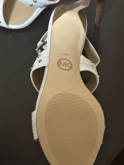 Босоножки Michael Kors