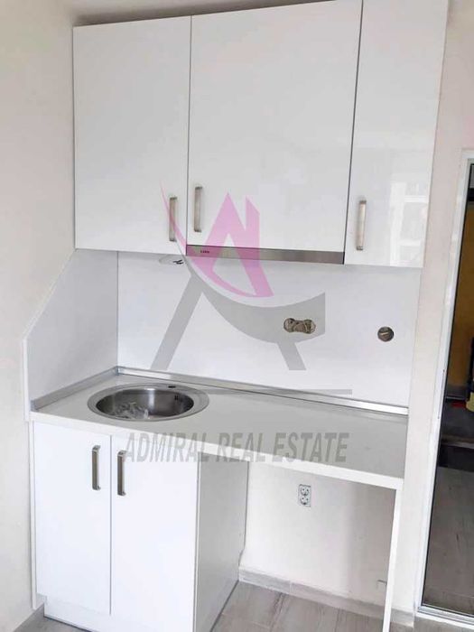 Дава се под наем Едностаен апартамент в Варна, Левски - 19 кв.м за 286 € - Снимка #2