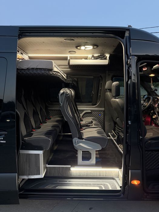 Mercedes Sprinter 8+1