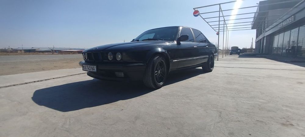 BMW E32 холати нахаду