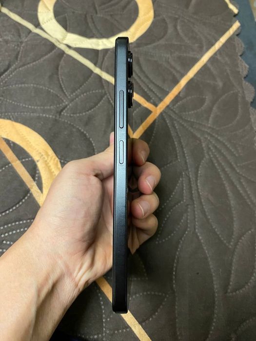 Redmi 12 ,8 256 gb