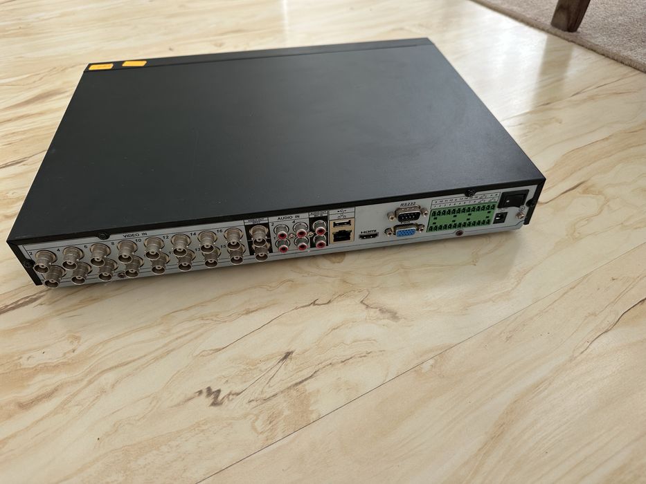 DVR Dahua + 3 броя камери за видеонаблюдение