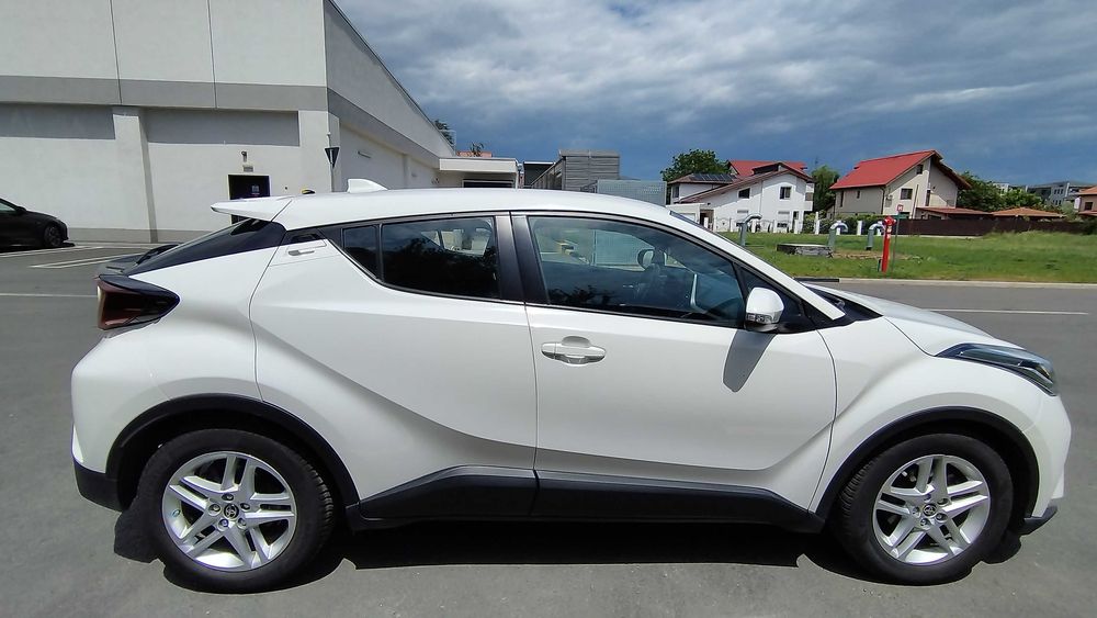 Toyota C-HR Business-Edition