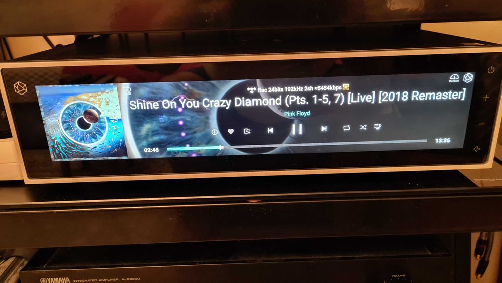 HiFi Rose RS 150B media center, network streamer și DAC